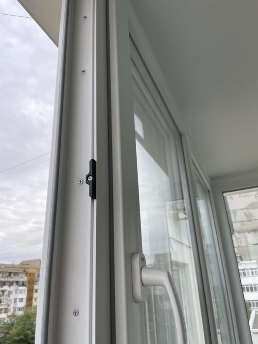 Дограма нова на година и полвина