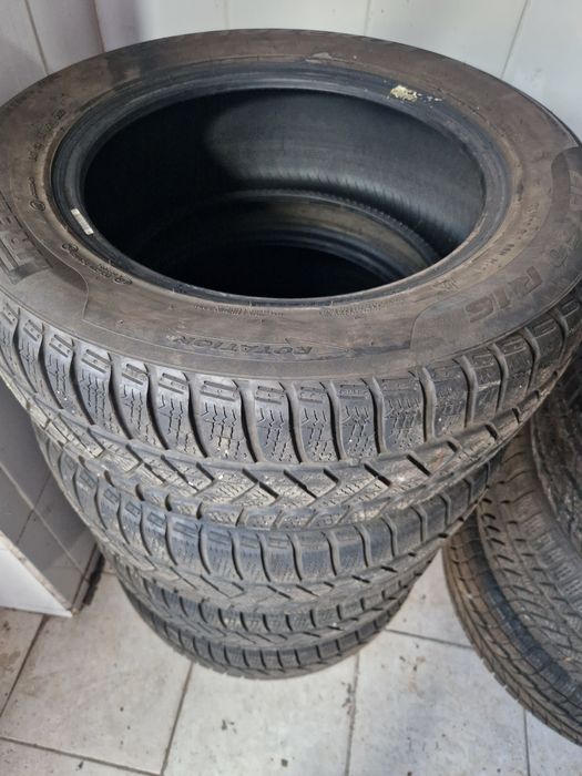 Anvelope Iarnă Pirelli 215 60 16