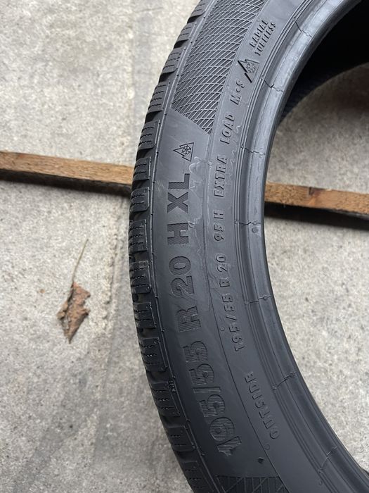 4 anveloe de iarna Continental 195/55/20