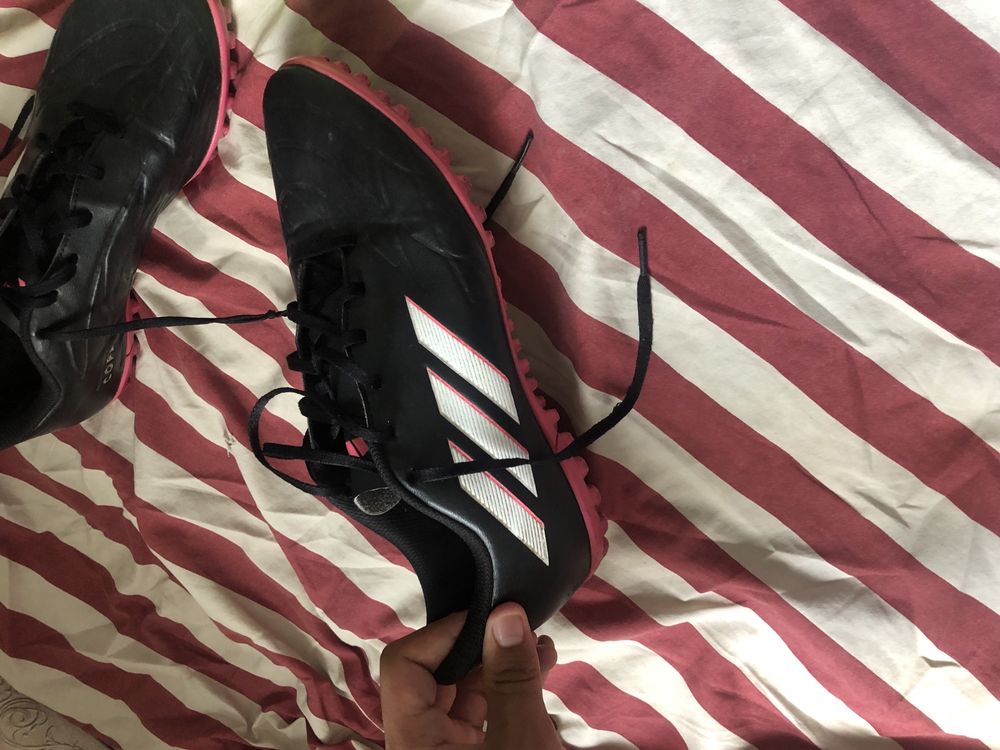 Футболни обувки Adidas