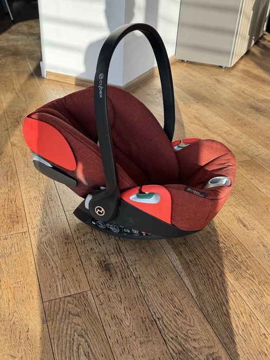 Scoica Cybex bebelus red