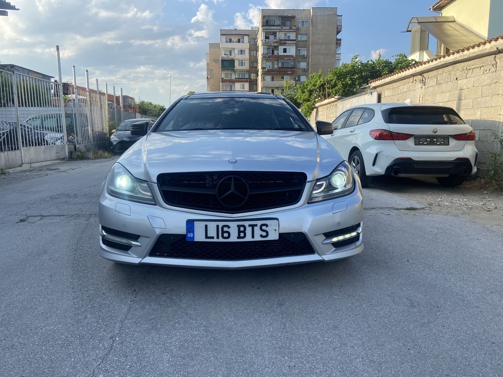 Mercedes c class фарове би ксенон завиващи