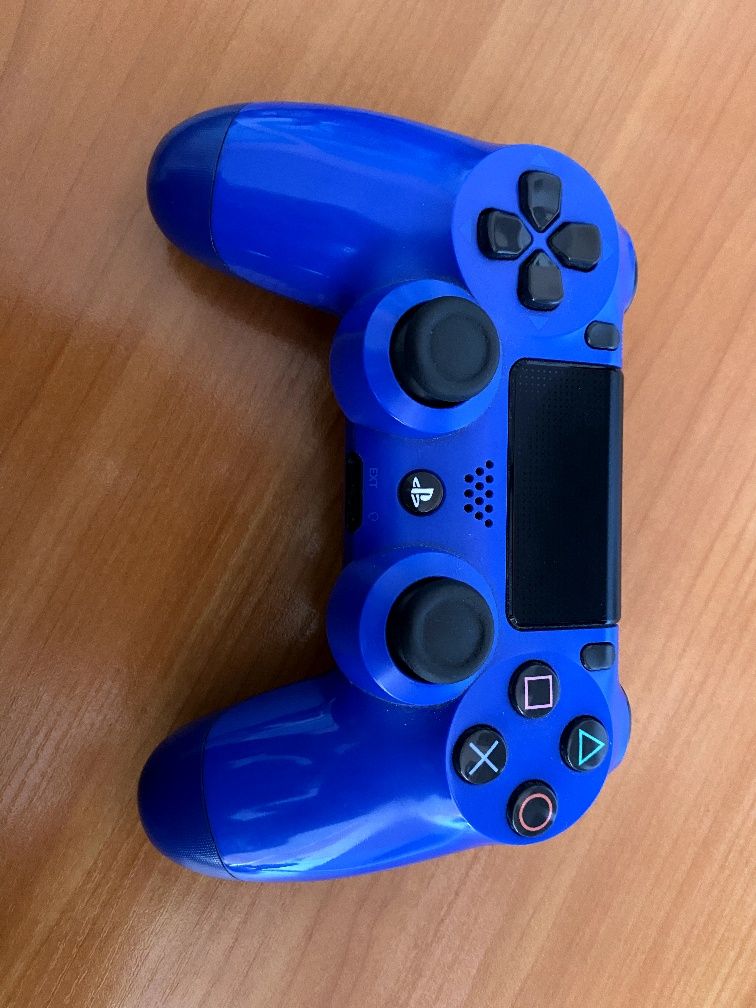 Геймпад dualshock 4 второй ревизии