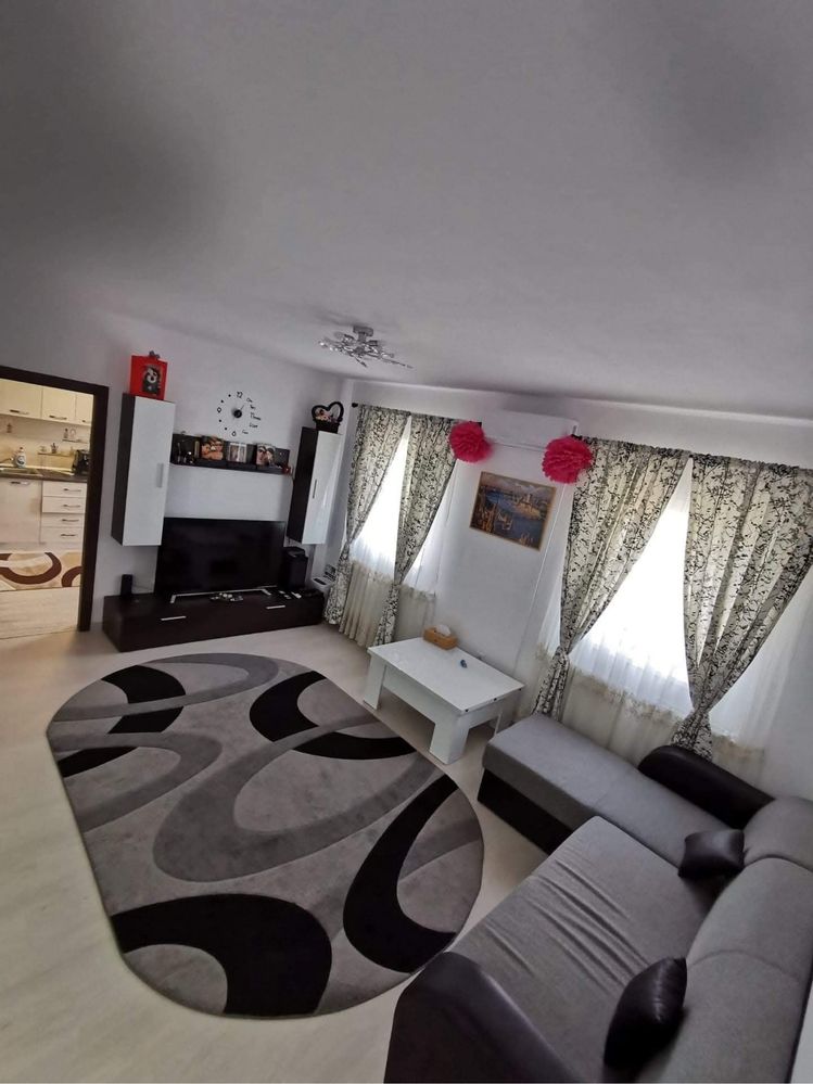 Apartament 2 camere Etj 1
