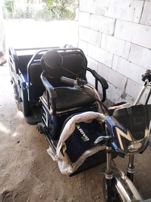 3 g'ildirakli skuter sotiladi