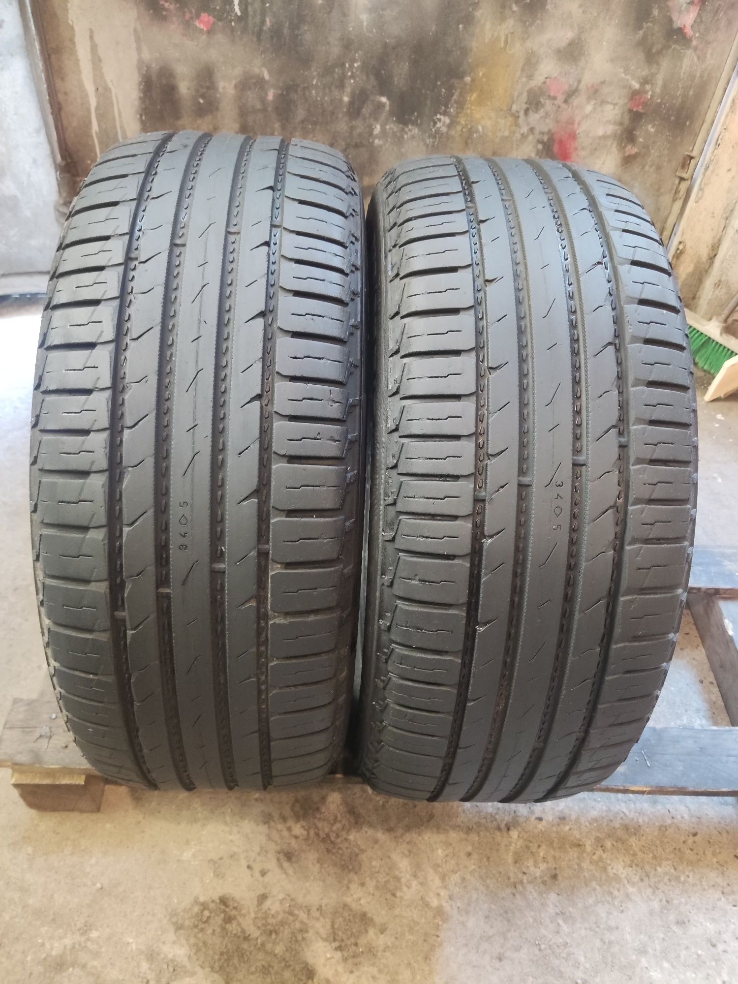 1бр лятна гума 235/55/17 Nokian, нова цена 50лв за брой
6.69mm грайфер