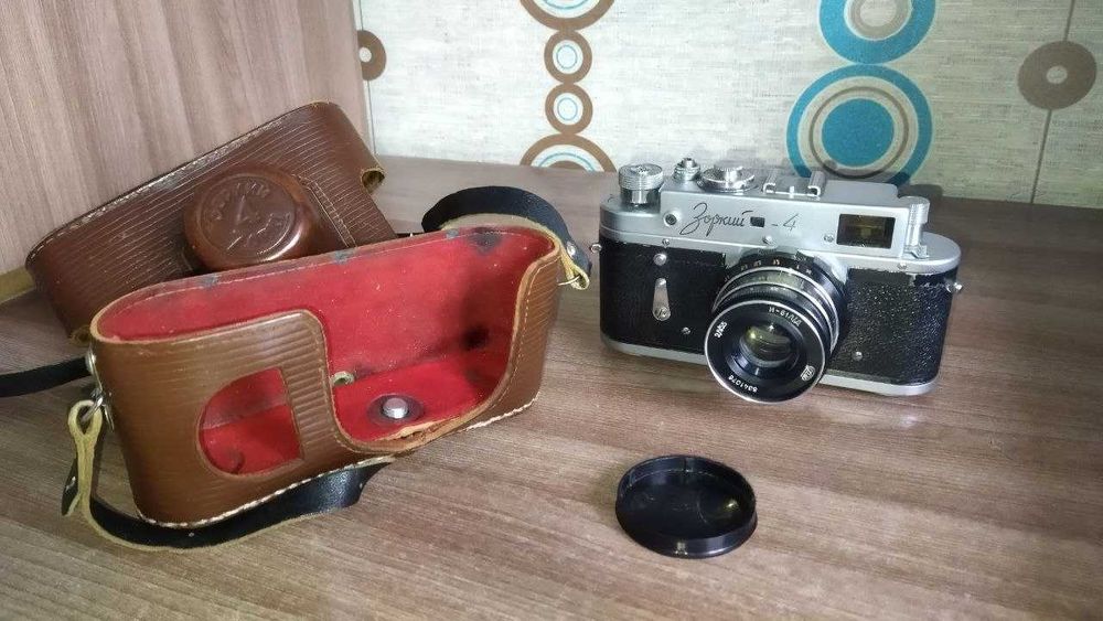 Фотоаппарат "ЗОРКИЙ 4"