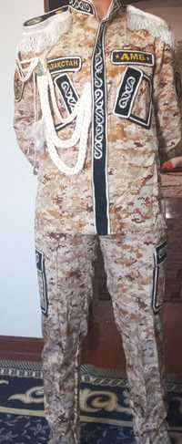 Әскери киім армейски одежда