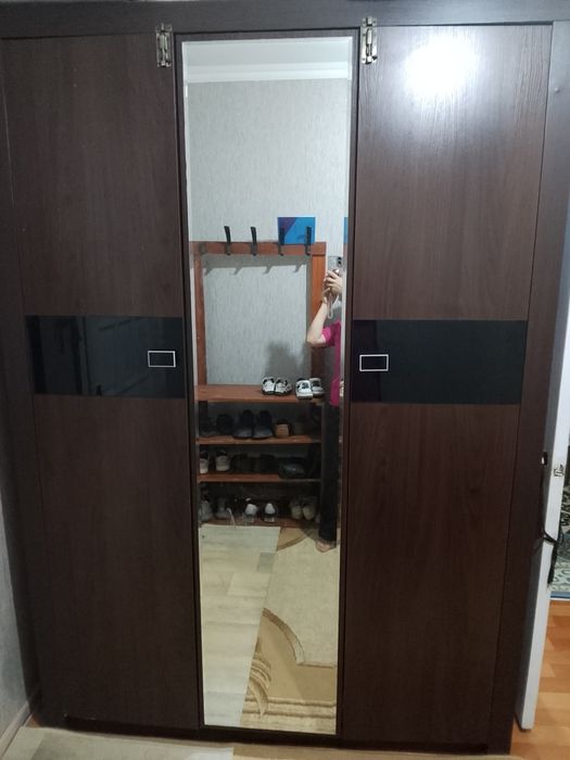 шкаф продам срочно