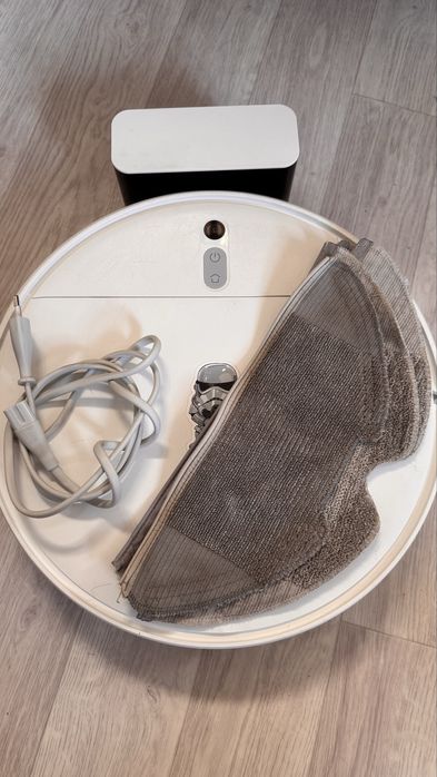 Продам робот пылесос xiaomi mi robot vacuum mop 2 lite