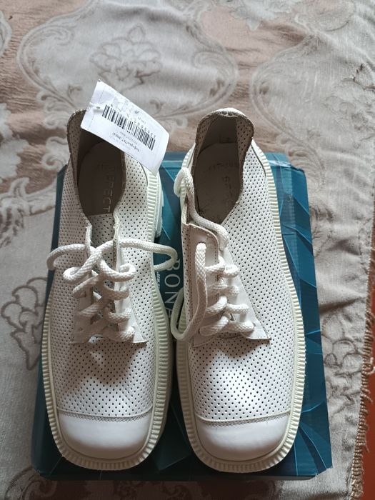 Продам лоферы абсолютно новые