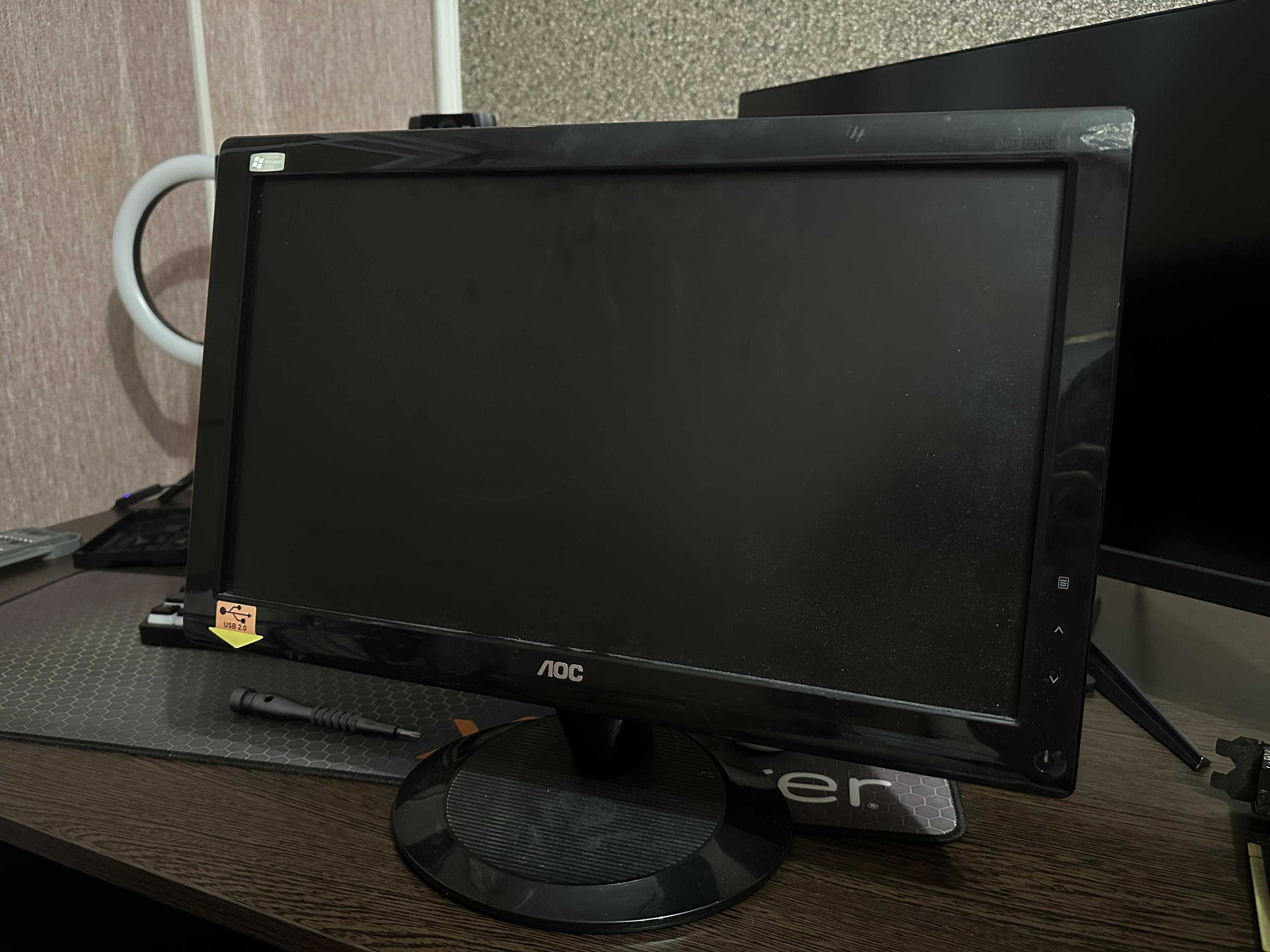 Монитор AOC LCD Monitor