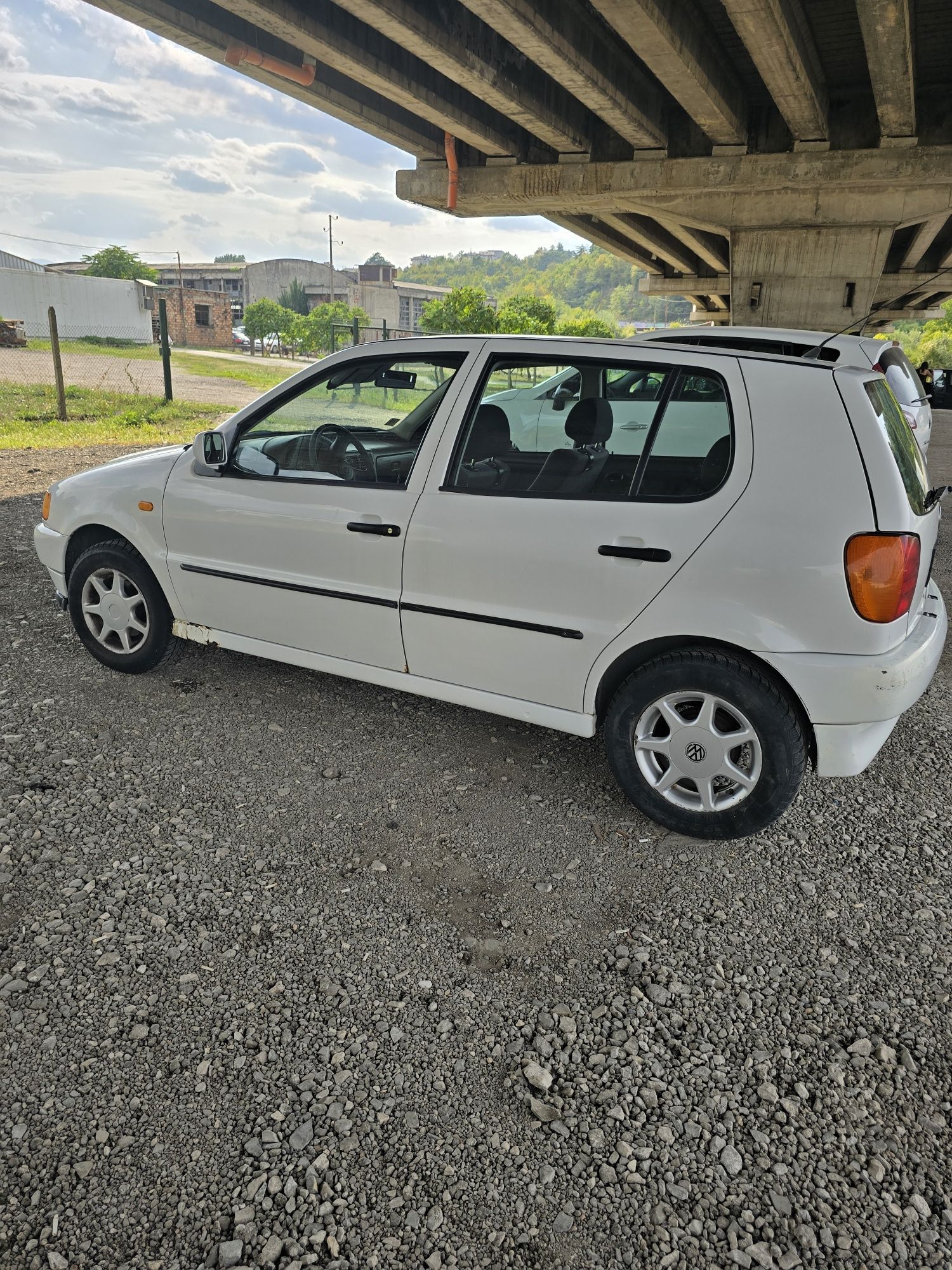 Volkswagen Polo, 1996 г., 1.4 бензин, 60 к.с., бял