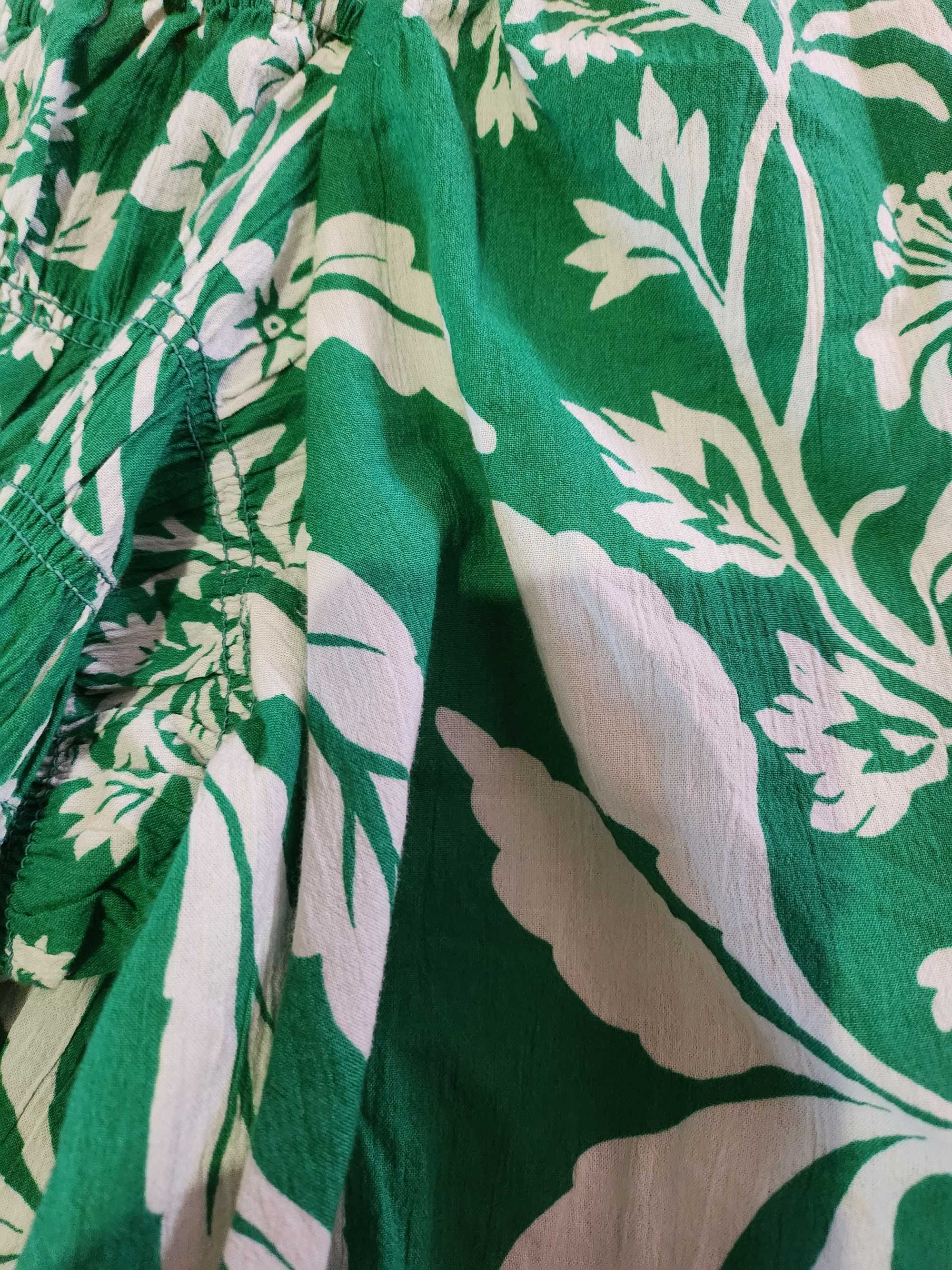 Bluză nouă-HM, cu imprimeu verde,deosebit de frumoasa,marimea XL-XXL