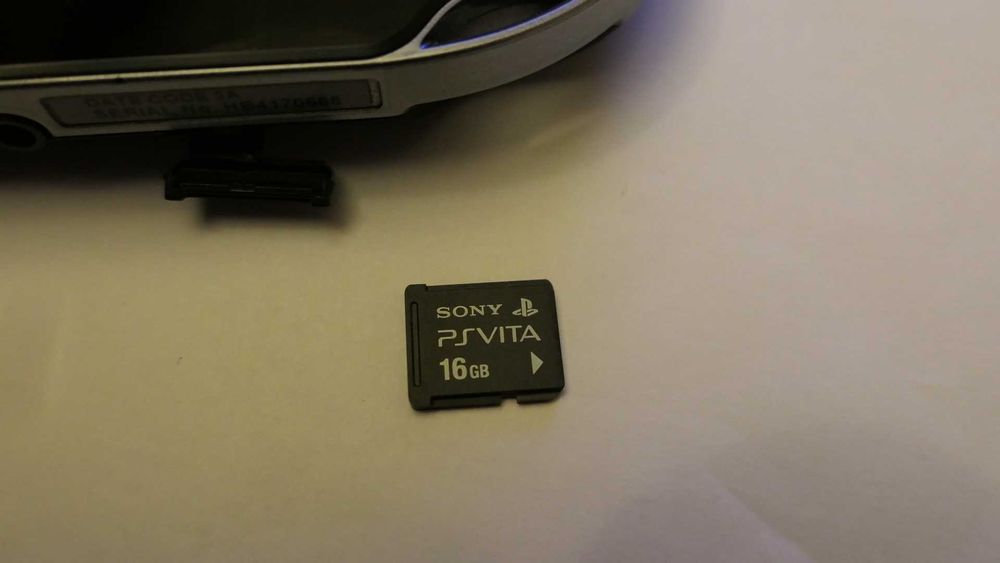 Consola Sony PS VITA + 3g