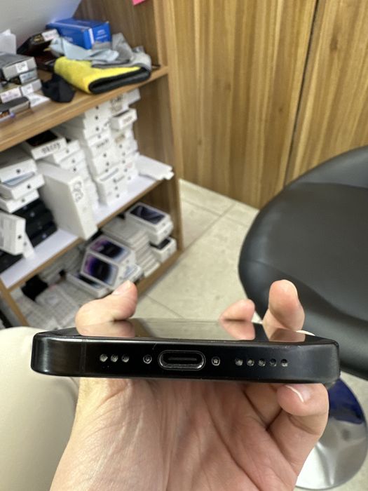 iphone 16pro black 128gb