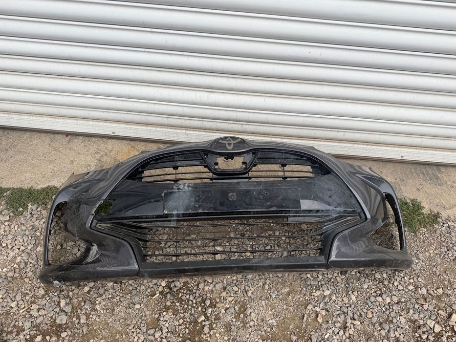 Предна броня за Toyota Yaris 2020-