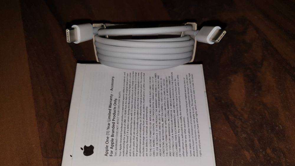 Cablu 2metri USB C to USB C nou original Apple iPad MacBook iMac