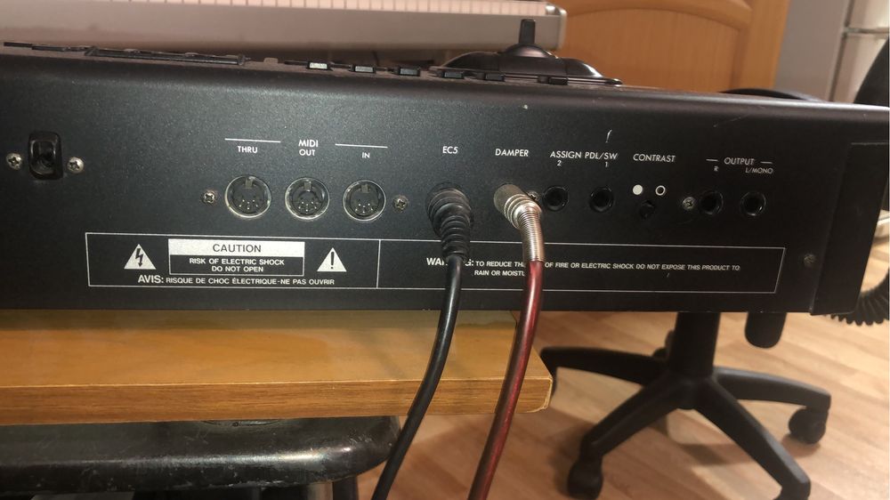 Синтезатор Korg i3