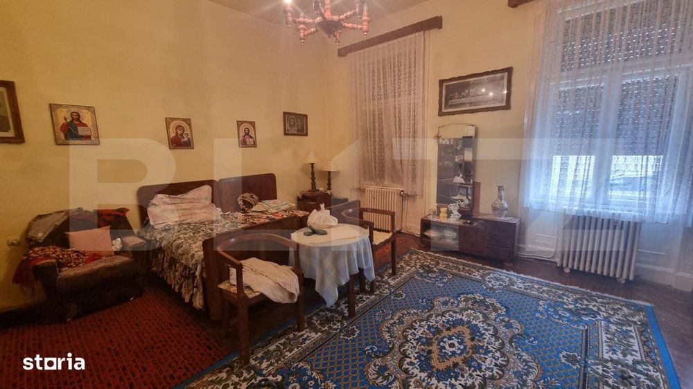 Apartament de vanzare, cu 2 camere, 82 mp, zona ultracentrala