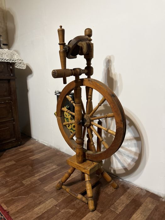 Прялка старинная рабочая