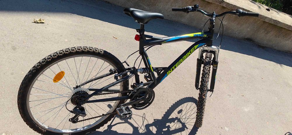 Продавам два юношески велосипеда INTERBIKE 26" - ДОГОВАРЯНЕ за ДВАТА!