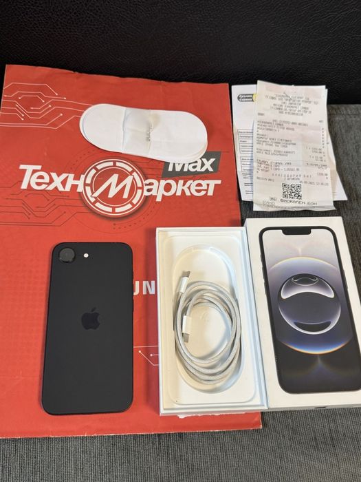 ***128GB iPhone 16e Гаранция Техномаркет 2027г. Black 16 e