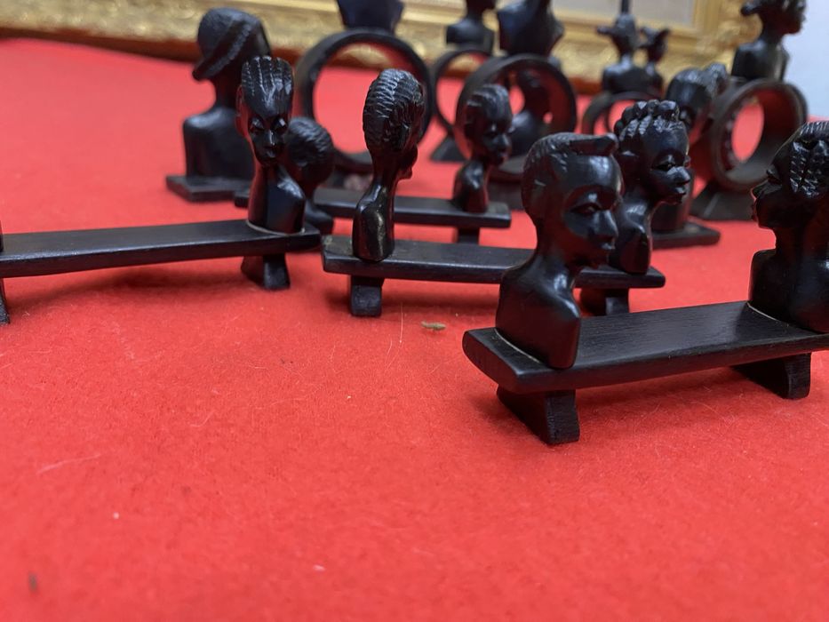 Африкански абаносови пръстени и поставки Кения 1920