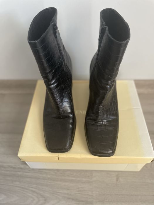 Дамски Боти