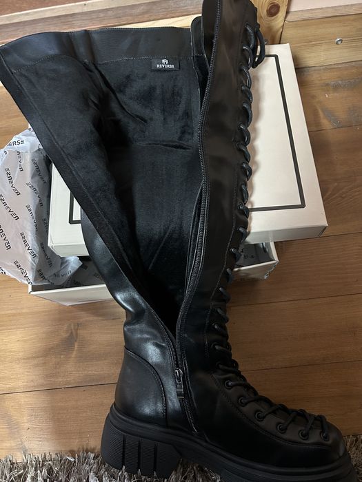 Дамски черни ботуши