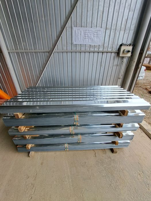 Tabla pentru acoperis diferite culori și grosimi 0,2 0,25 0,3 0,35 0,4