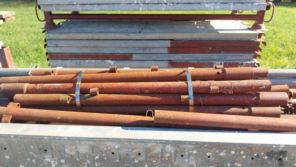 Podine cu trapa si scara