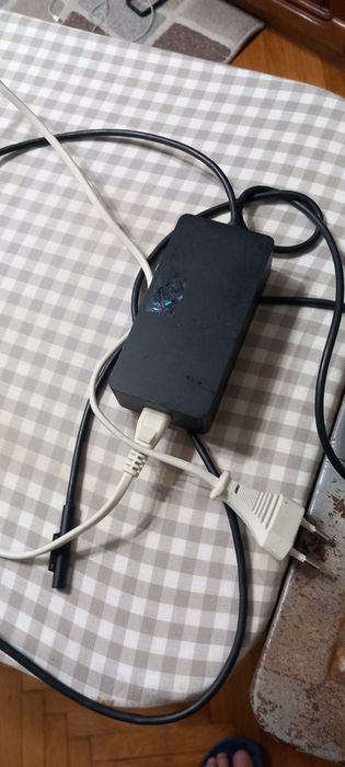 Tableta/Laptop Microsoft Surface Pro 4 cu incarcator