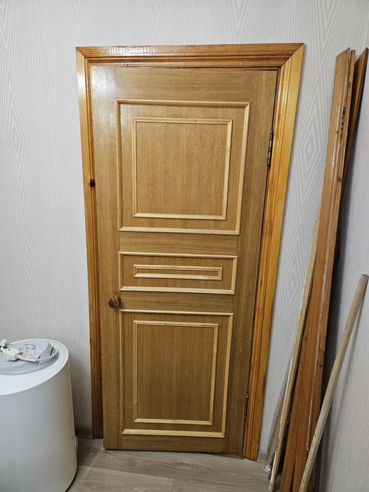 Продам деревянные двери