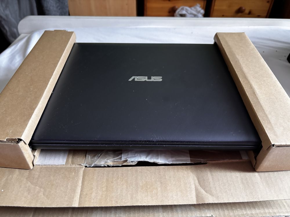 Asus X543MA Laptop