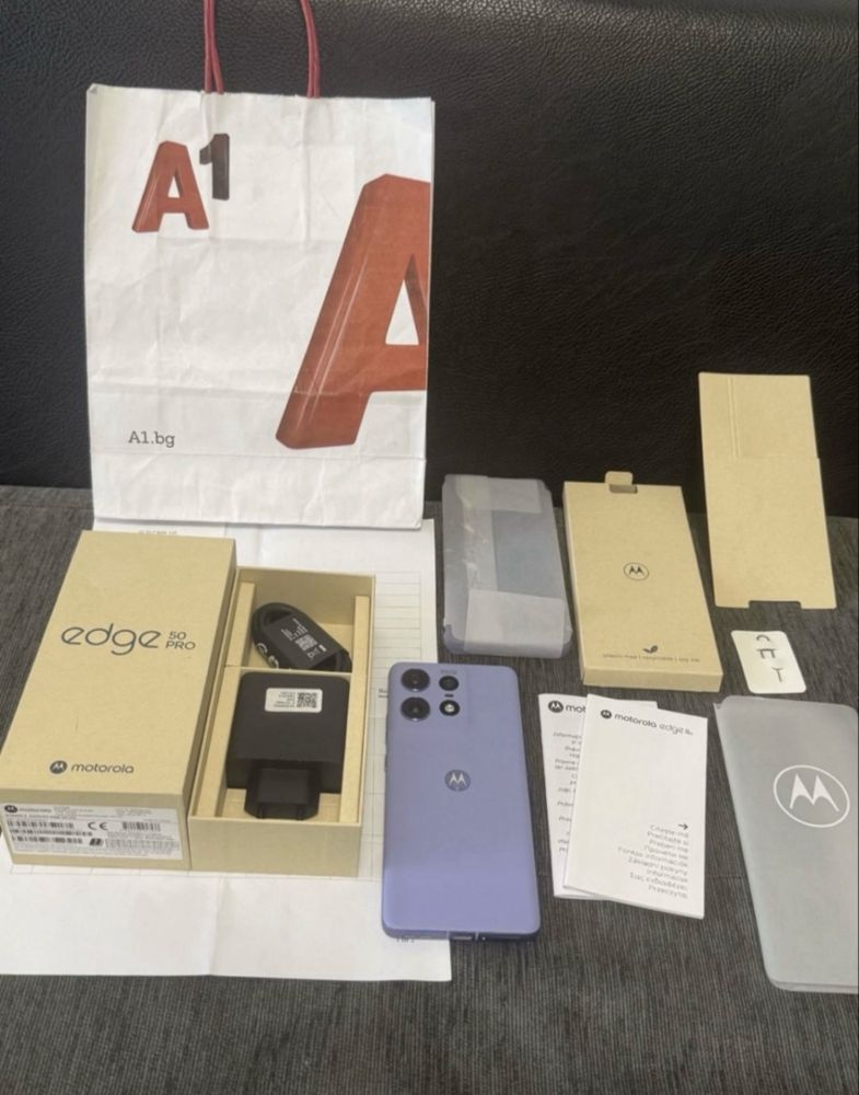 *** КАТО НОВ 512GB Motorola EDGE 50 Pro A1 Гаранция 2026г. Lavender
