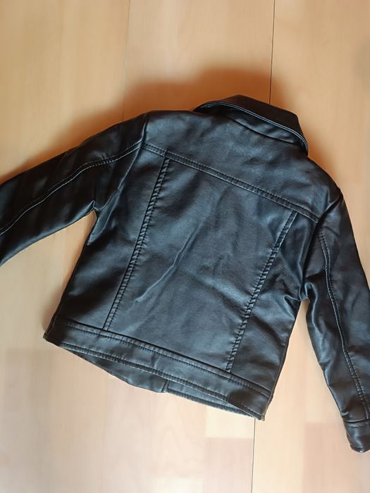 Детски якенца 2-3год.