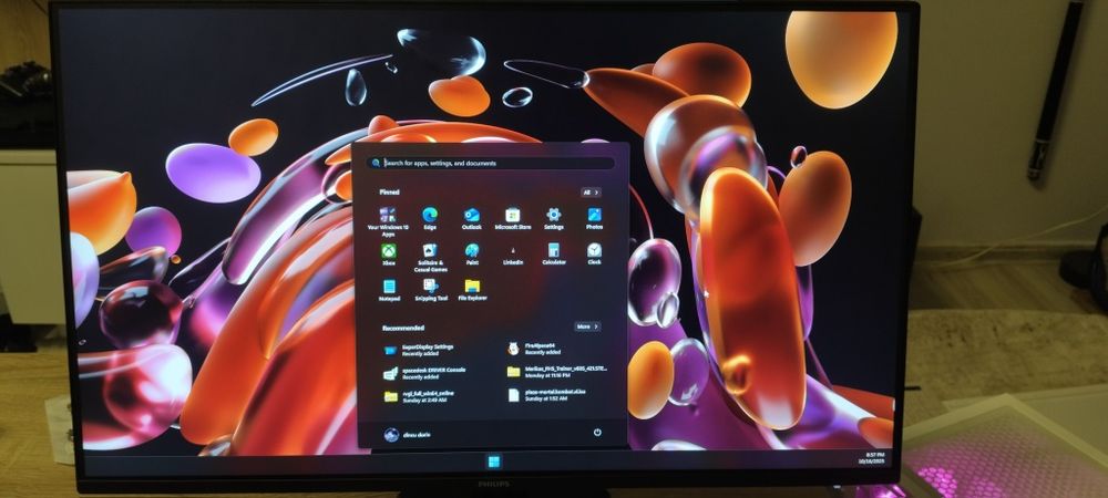 Monitor Philips 23" cu boxe