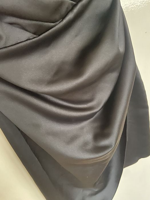 Рокля от сатен