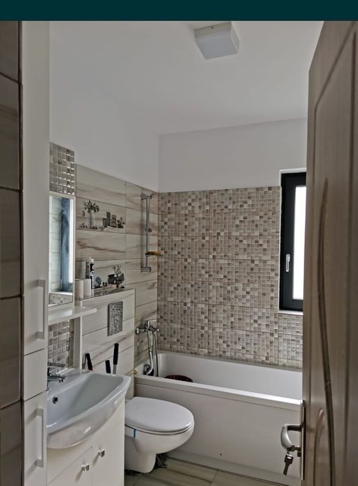 Închiriez apartament 2 camere