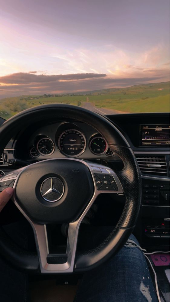 Mercedes e class