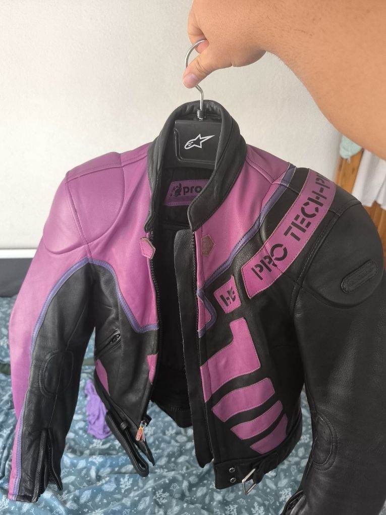„Лилавата мълния“ – дамско кожено мото яке за продажба не alpinestars