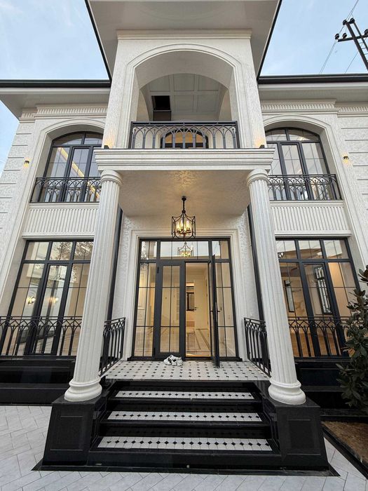 М. Улугбек районда Циалковскийда Евро дом сотилади. 3 соту.