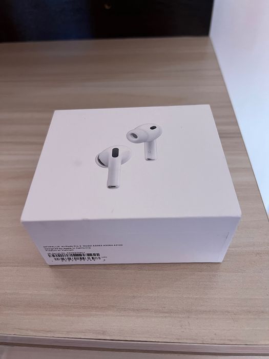 Безжични слушалки Apple - AirPods Pro 3