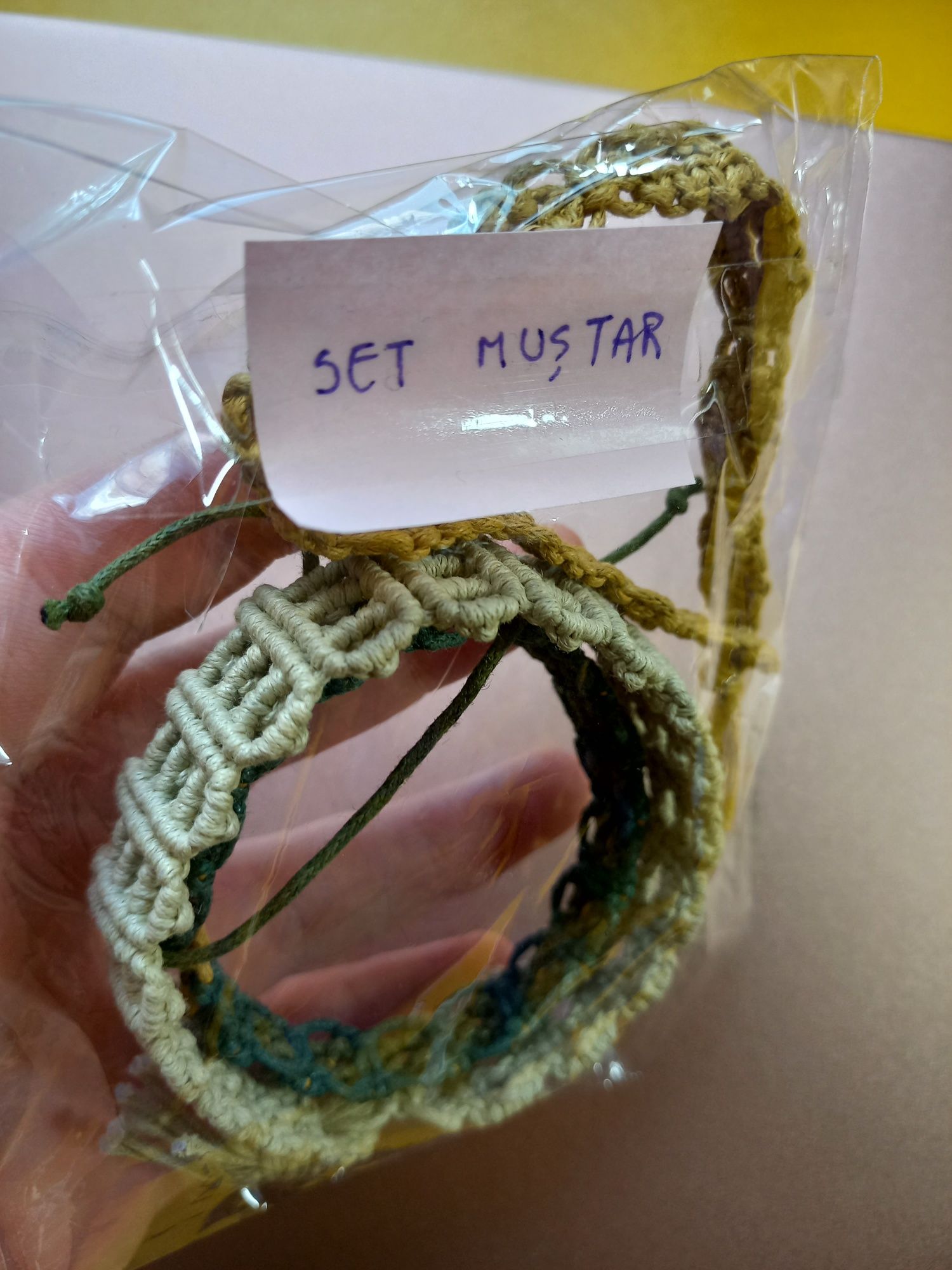 Set Muștar brățări macrame hand-made