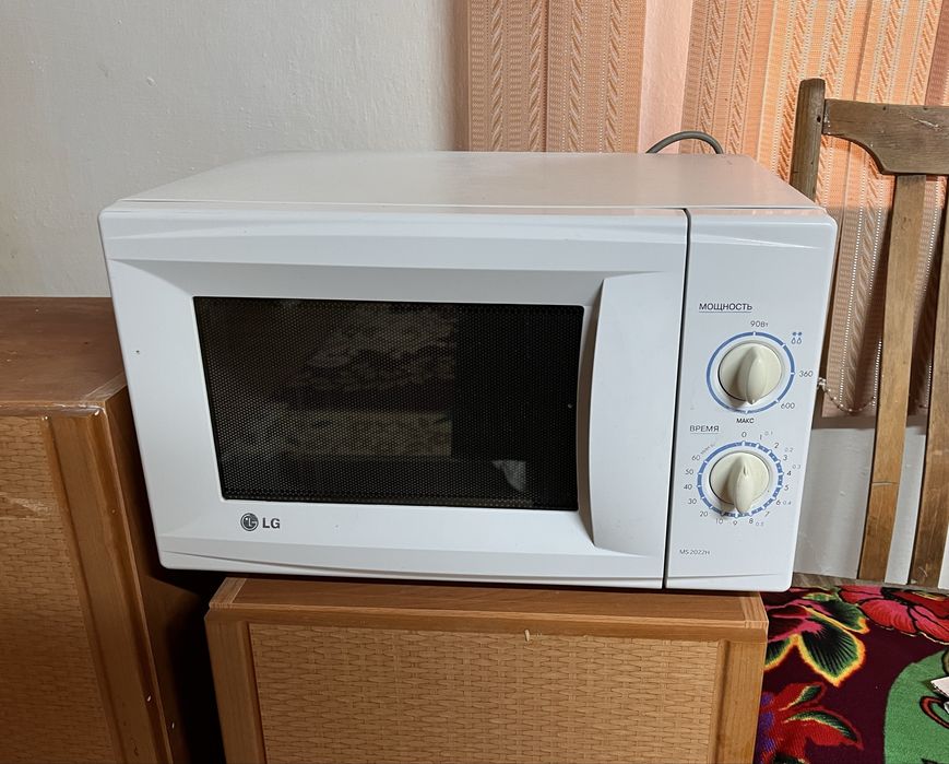 Микроволновка LG