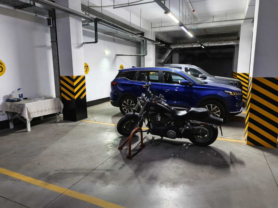 Продается паркинг на 2 авто по 4,0 млн