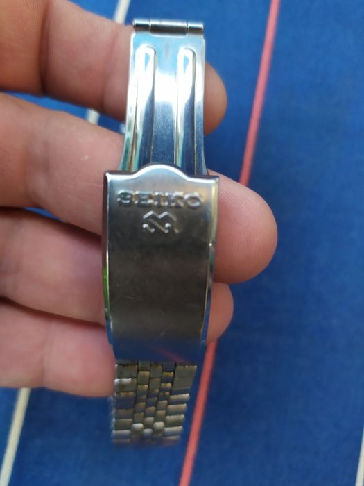 Ретро електронен часовник Seiko