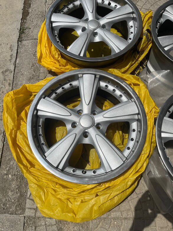 Джанти AEZ Olymp 18” 5x112