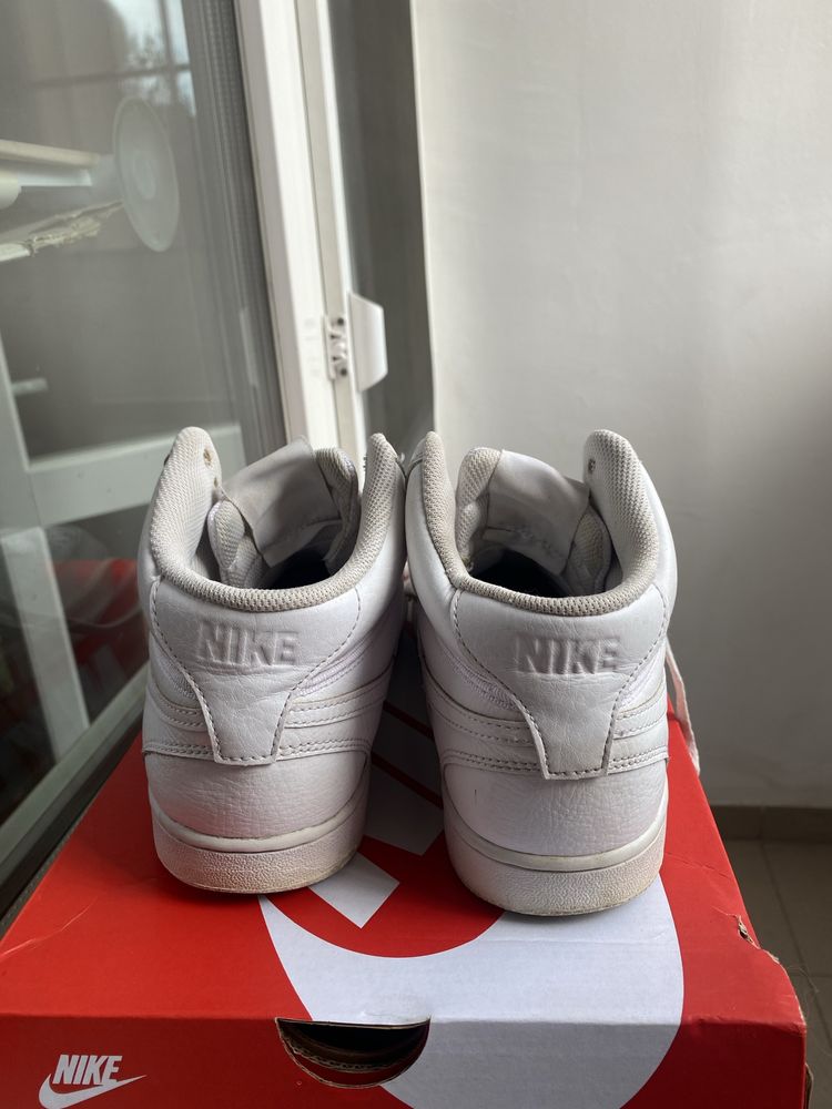 Nike Court Vision